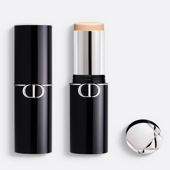 New~ Dior Forever Skin PerfectMulti-Use Foundation Stick - Blur Perfection 2.5N - Picture 1 of 6